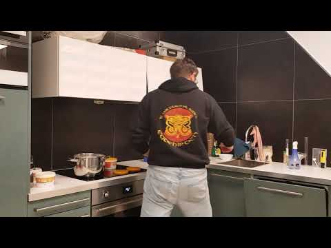 Making a pyment mead