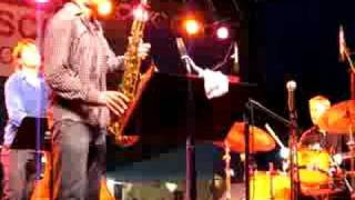 Joshua Redman Trio