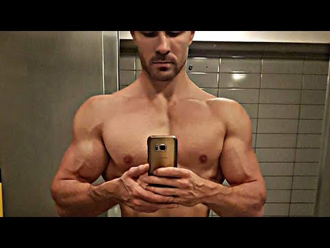 NAJLEPSZE ĆWICZENIA NA WIELKIE BARKI