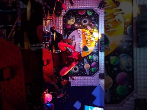 Stephania Lira - Never marry a railroad man