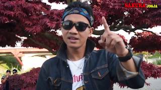Download lagu PENDHOZA - AKU CAH KERJO _ Video mp3 Download lagu PENDHOZA - AKU CAH KERJO _ Video mp3