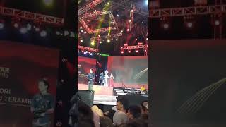 Download lagu ambyar awards mnc tv di ponorogo ambyar penontonnya #shorts mp3