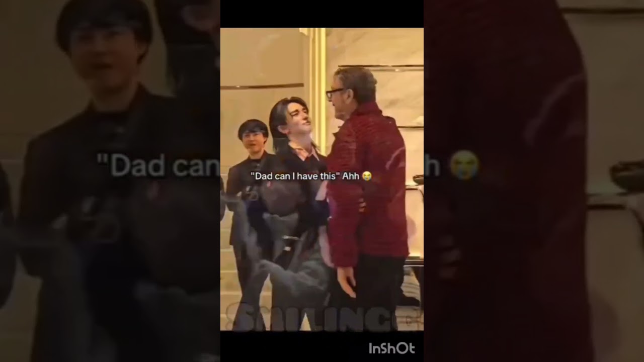 he's such a baby 🍼 🤏🏻 #kpop #skz #straykids #hyunjin #versace #sm