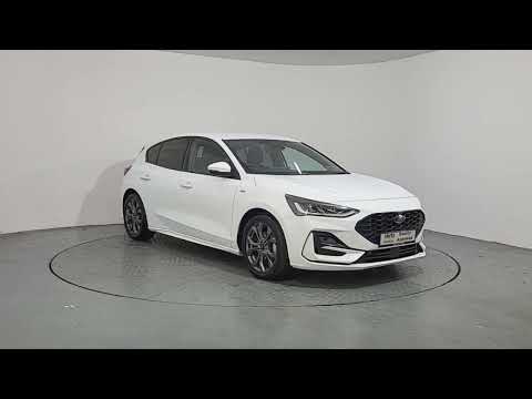 Ford Focus ST-LINE 125BHP Petrol Manual - Image 2