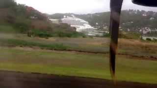 preview picture of video 'LIAT landing in St. Lucia ATR-72'