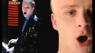 ♫ Bronski Beat ♪ Hit That Perfect Beat ♫ Video &amp; Audio Remastered HD