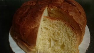 Panettone senza canditi fatto in casa.