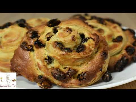 Feuilletés (roulés) aux amandes et raisins  - recette de feuilletés sucrés