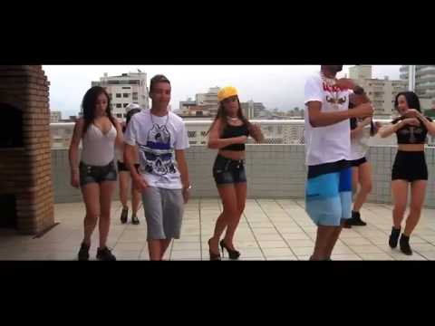 Mc James Blue e Dj Menor - Ela não resiste (Clipe Oficial) (T-REX) 2014