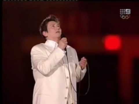 KD Lang - Hallelujah (LIVE at the Winter Olympics 2010)