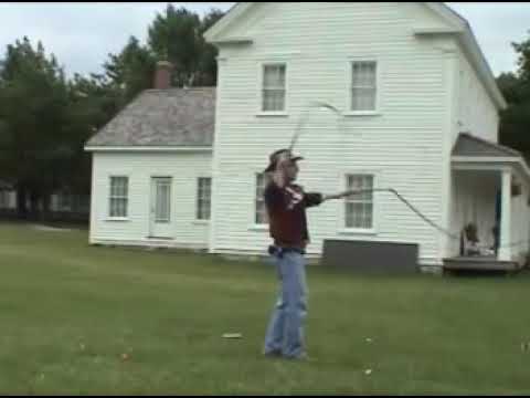 Bullwhip Artist Gery L  Deer   short double whip rhythm