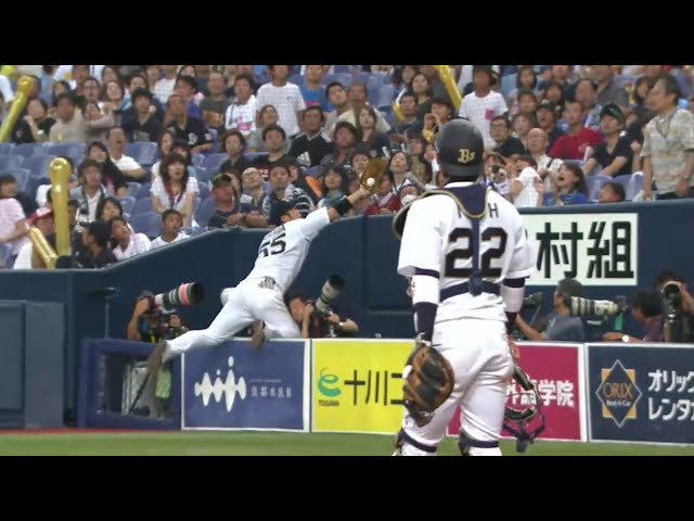 【9回表】認められなかったが…バファローズT-岡田が気迫の守備!! 2014/8/16 Bs-H