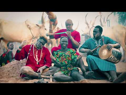 Slatine Pro - Dhuengdu ft Anyaryol Mathiang ( Official Visualizer )