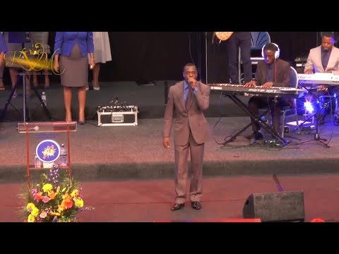 Benjamin Hamandishe - African Praise Medley (Hakuna zvinorema)