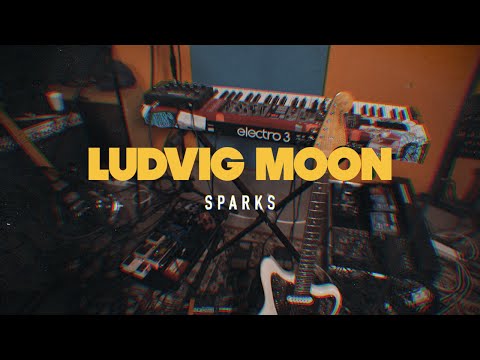Ludvig Moon - Sparks | Live in Rohdos Garage