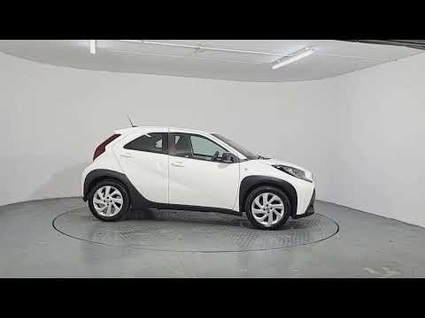 Toyota Aygo X PULSE 1.0 Petrol Manual - Image 2