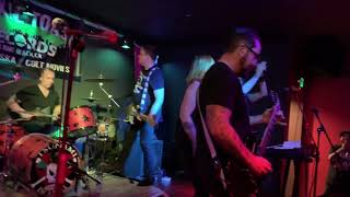 Tsunami Bomb - Irish Boys (live @ toxic toast)