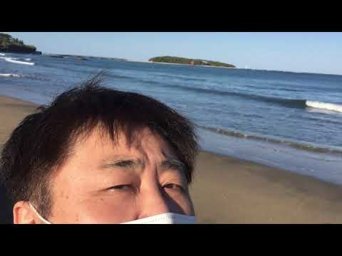 会計学科 宮崎市青島の空と太平洋の狭間を歩く！リラックスしています！木村勝則