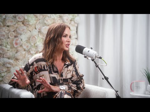Surviving a Plane Crash and Landing on What Matters Most - with Beddy’s Creator & CEO Betsy Mikesell