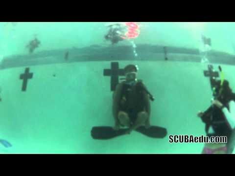 Hovering - A Complete PADI Demonstration for Open Water Certification - www.SCUBAedu.com