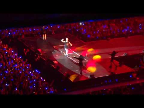 181110 Serenade + Ringa Linga (Seunghoon Solo) - #WINNEREVERYWHERETOURINMANILA #WINNERinManila