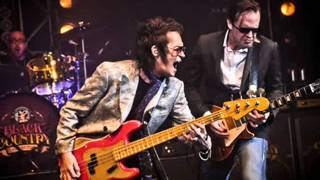 Black Country Communion  .  Cold