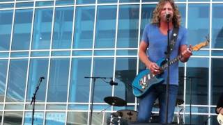 &quot;So Sweet&quot; Casey James  Lays stage CMA