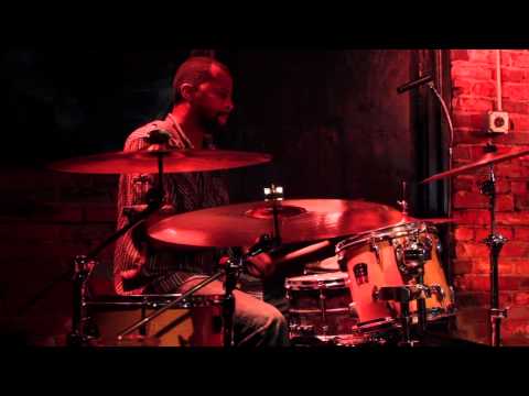 Snarky Puppy feat. Little John Roberts - 