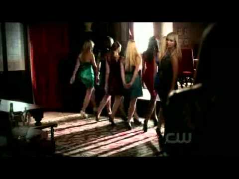 Vampire Diaries 3x08 - Elena and Rebekah - "You compelled your own runway show"