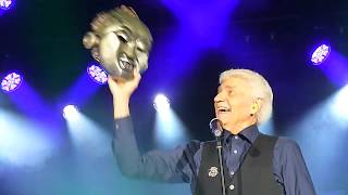 Dennis DeYoung (Styx) &quot;Mr Roboto&quot; 2-16-2019 St Louis