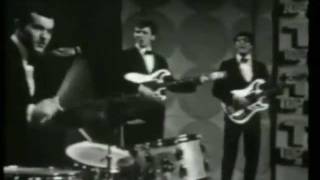 The Shadows- Don&#39;t Make My Baby Blue- TOTP (1965)