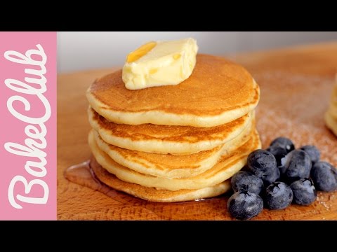 Fluffy Pancakes | BakeClub