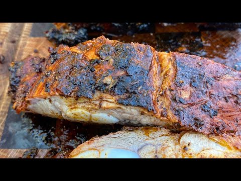 Grilled marinated pork ribs