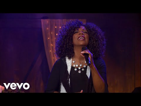 Lynda Randle - Laying My Burdens Down (Live)