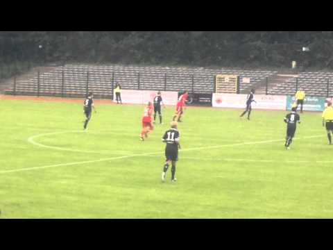 Björn Brunnemann am Ball beim Berliner AK