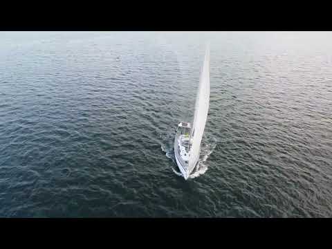 Hallberg-Rassy 40C Video 6