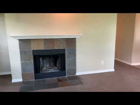 Top-Floor Corner Condo Near PSNS with Pool & Amenities property video