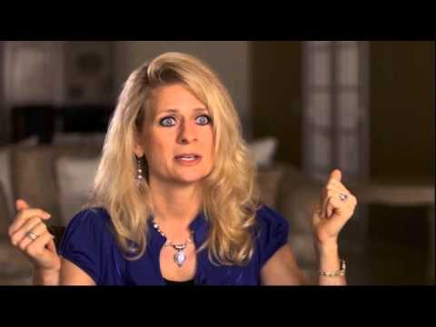 Woman Miraculously Healed of Stage 4 Cancer!!