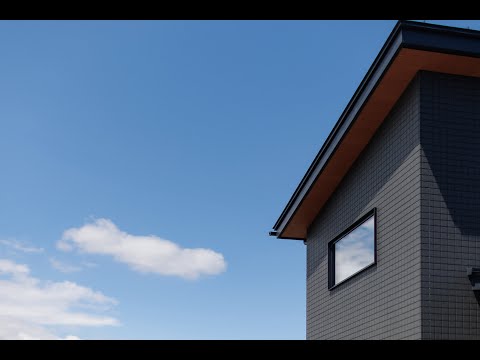 別荘ライクな開放感のある勾配天井のお家