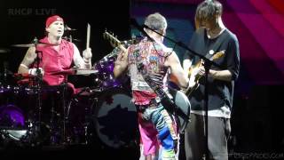 Red Hot Chili Peppers - Parallel Universe - Philadelphia 2017 [Multi-Cam] (SBD audio)