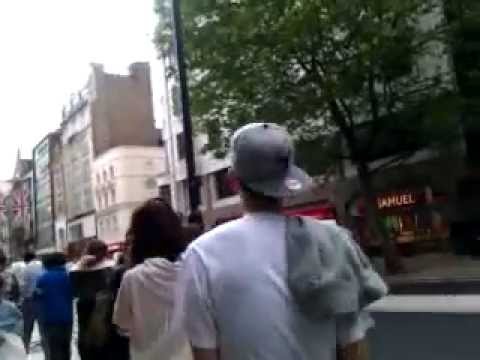 EXO In London , Baekyeol focus! 22/06/12