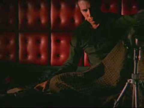 Massive Attack - Inertia Creeps (Resident evil mix)