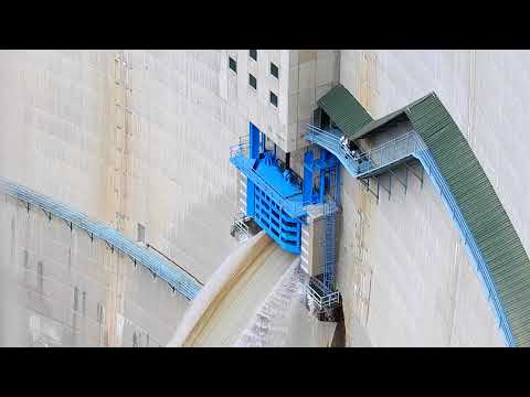 新豊根ダムゲート点検2021-0512 IMG 0388