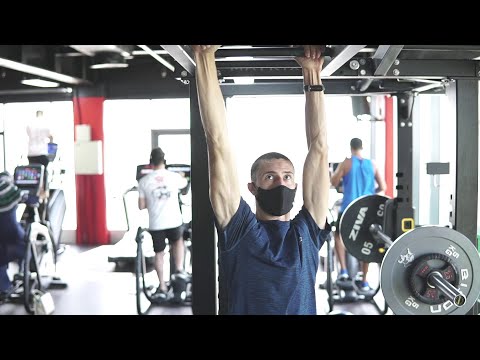 All new G-Motion collection | Giordano Middle East | GYM Wear