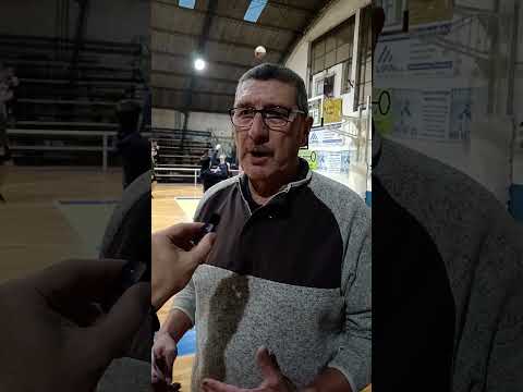 Ismael Rodriguez dirige a Guichón Maxi basket