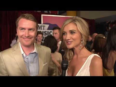 Thumbnail for 2013 CMT Music Awards - Sarah Darling Red Carpet Interview by Sarah Darling
