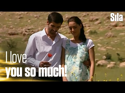 A romantic walk by Boran and Sila in the garden!😍🌹 - Sila