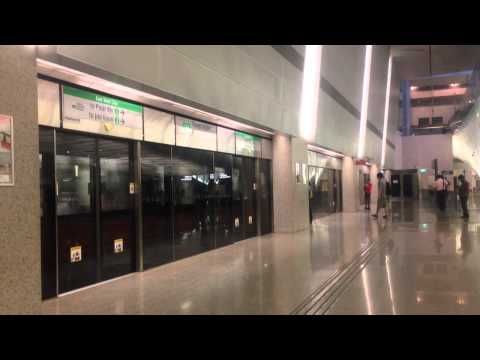 [HD](SMRT) Train Arrived at Changi Airport