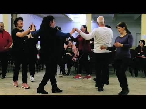 GEAMPARAUA - Joc popular - dans traditional