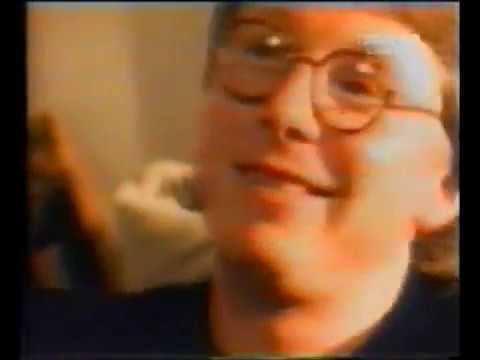 R.E.M. 1992-10 - 'All Mixed Up', Super Channel, Europe